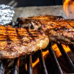 steaks-on-the-grill-g3332dd538_1920